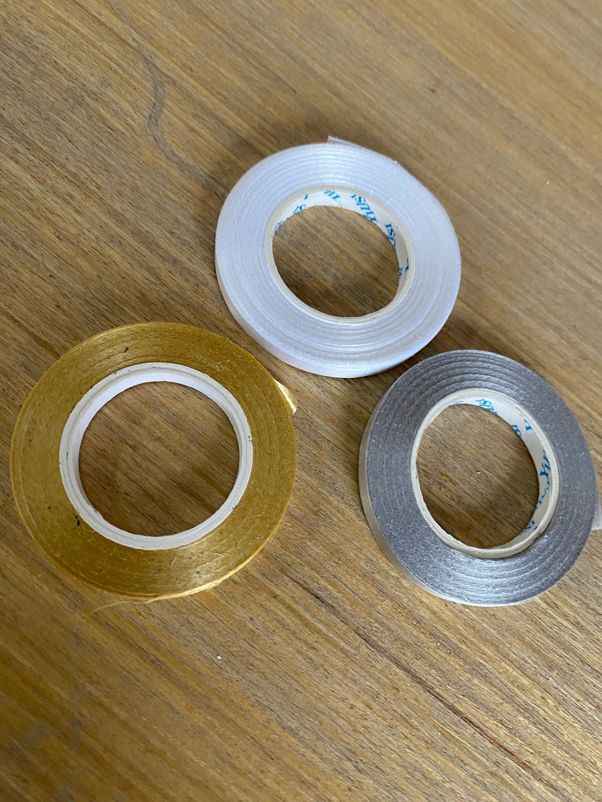 CURLY BLANCO, DORADO Y PLATEADO